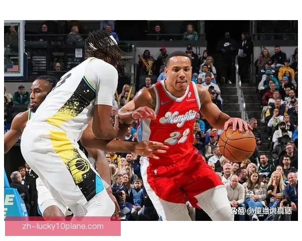 印第安纳步行者险胜克里夫兰骑士一分终结激烈对决精彩瞬间回顾