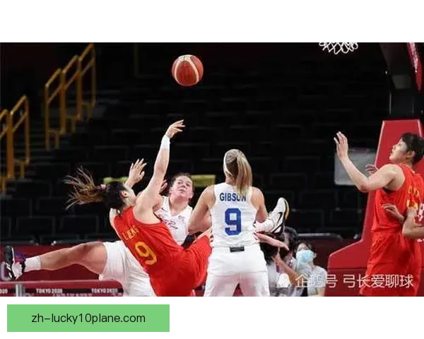 卡罗洛火焰女篮大胜里昂女篮九十二比五十九展现强势统治力与团队配合